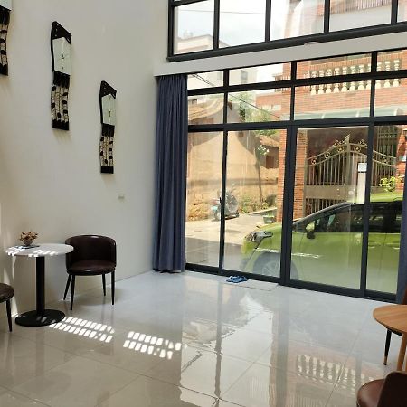 Jing Cheng Homestay Jincheng Extérieur photo